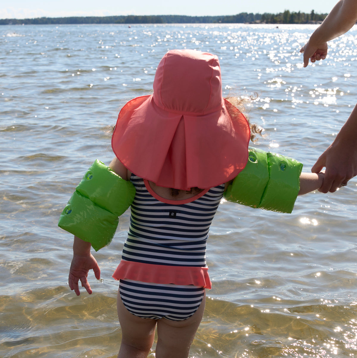Reima Baby Toddler Mustekala Sun Hat (Bright Berry)