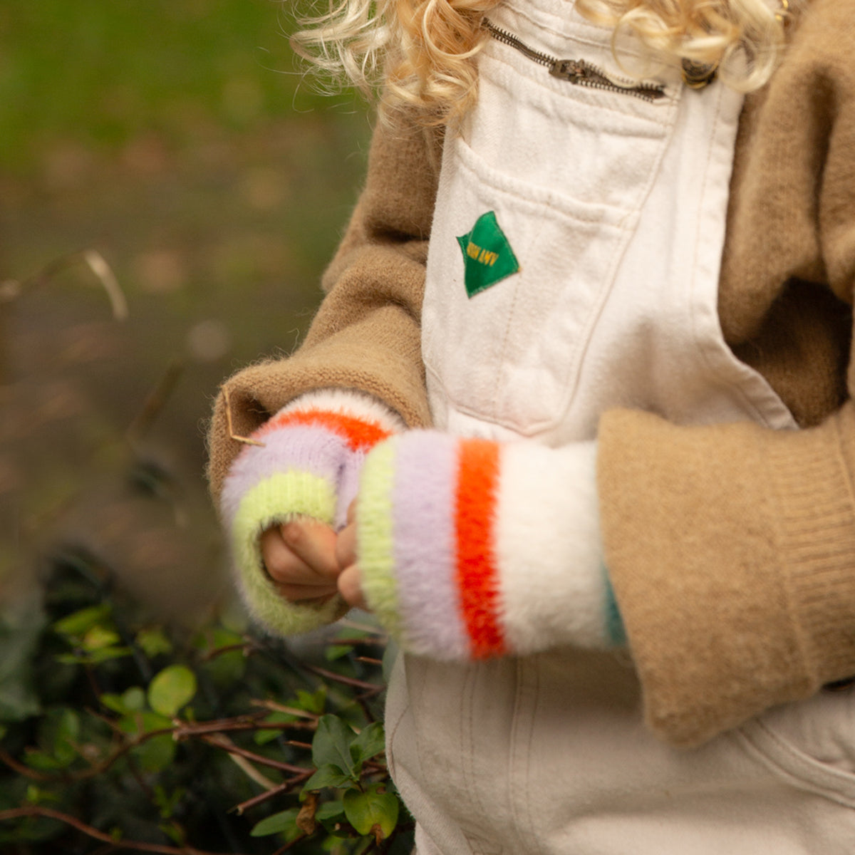 Barts Girls Kumana Fingerless Gloves (Purple)