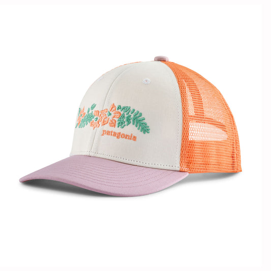 Kids trucker cap in white and pink