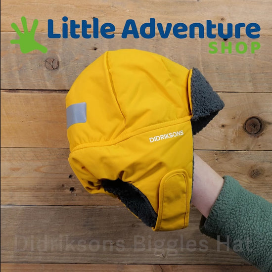Video of Didriksons Biggles Hat in yellow