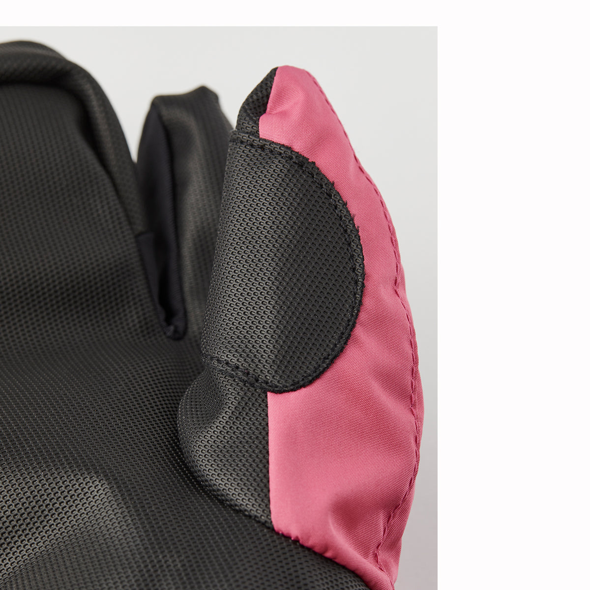 Hestra C-Zone Jr 3-Fingered Kids Ski Gloves (Fushia)