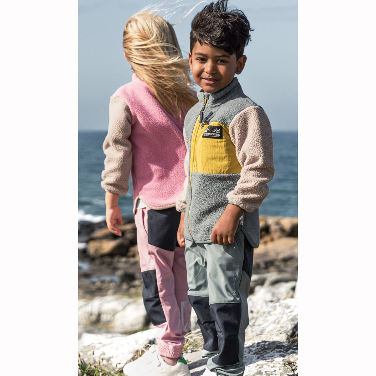 Didriksons Flox Kids Softshell Trousers (Factory Blue)