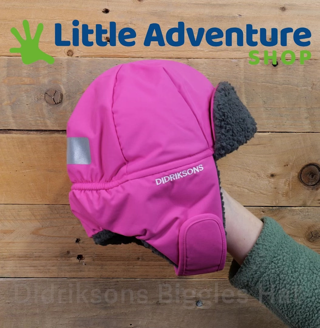 Video review of Didriksons Biggles Hat in pink